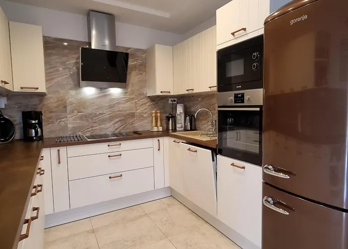 Nyaraló Mandarina *