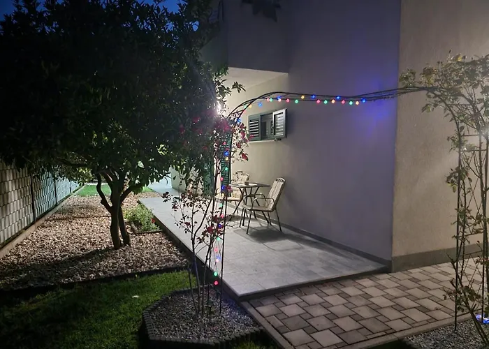 Nyaraló Mandarina Kaštela